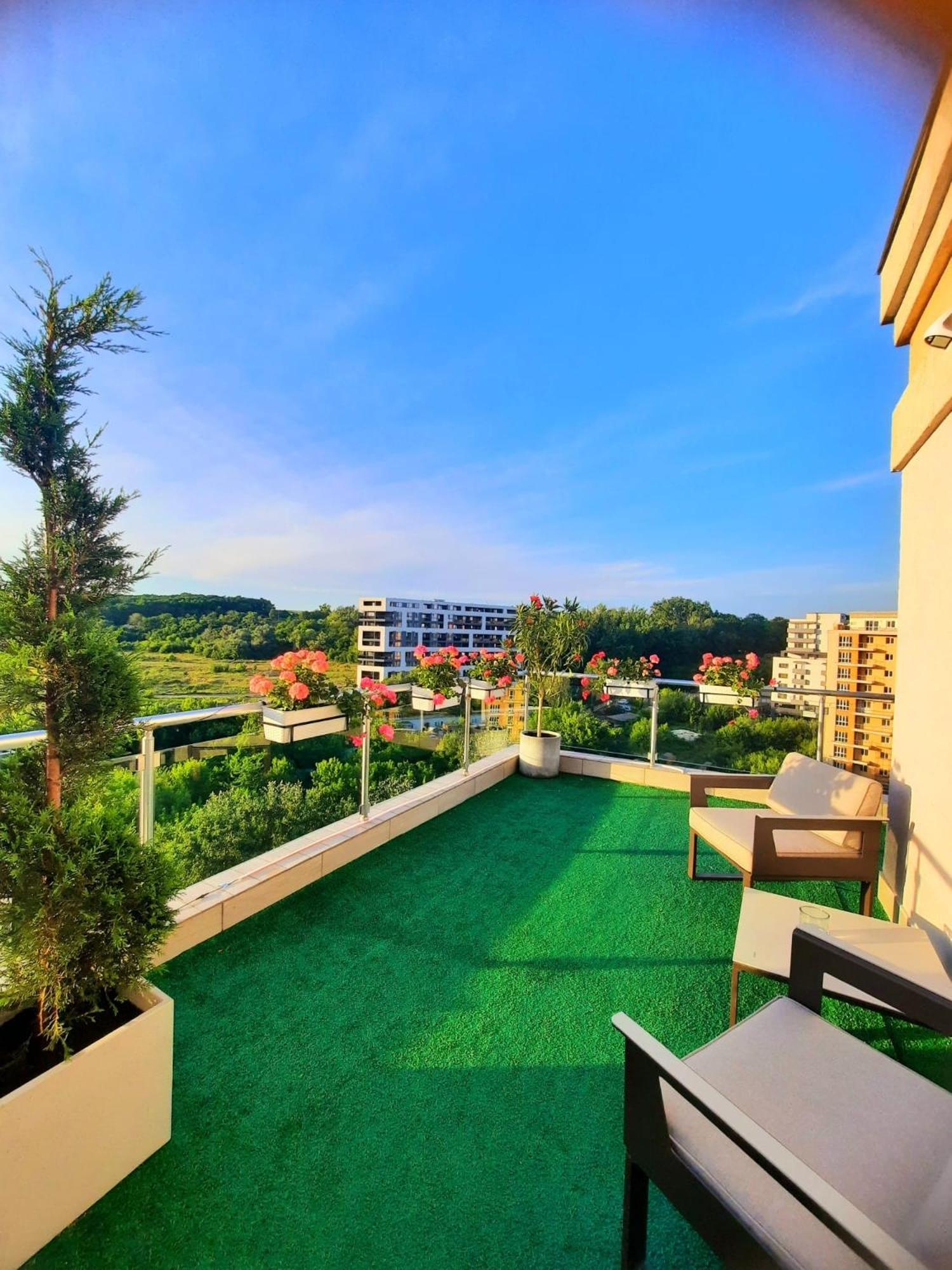 Apartmán Penthouse View Aeroport Iasi 2 Exteriér fotografie