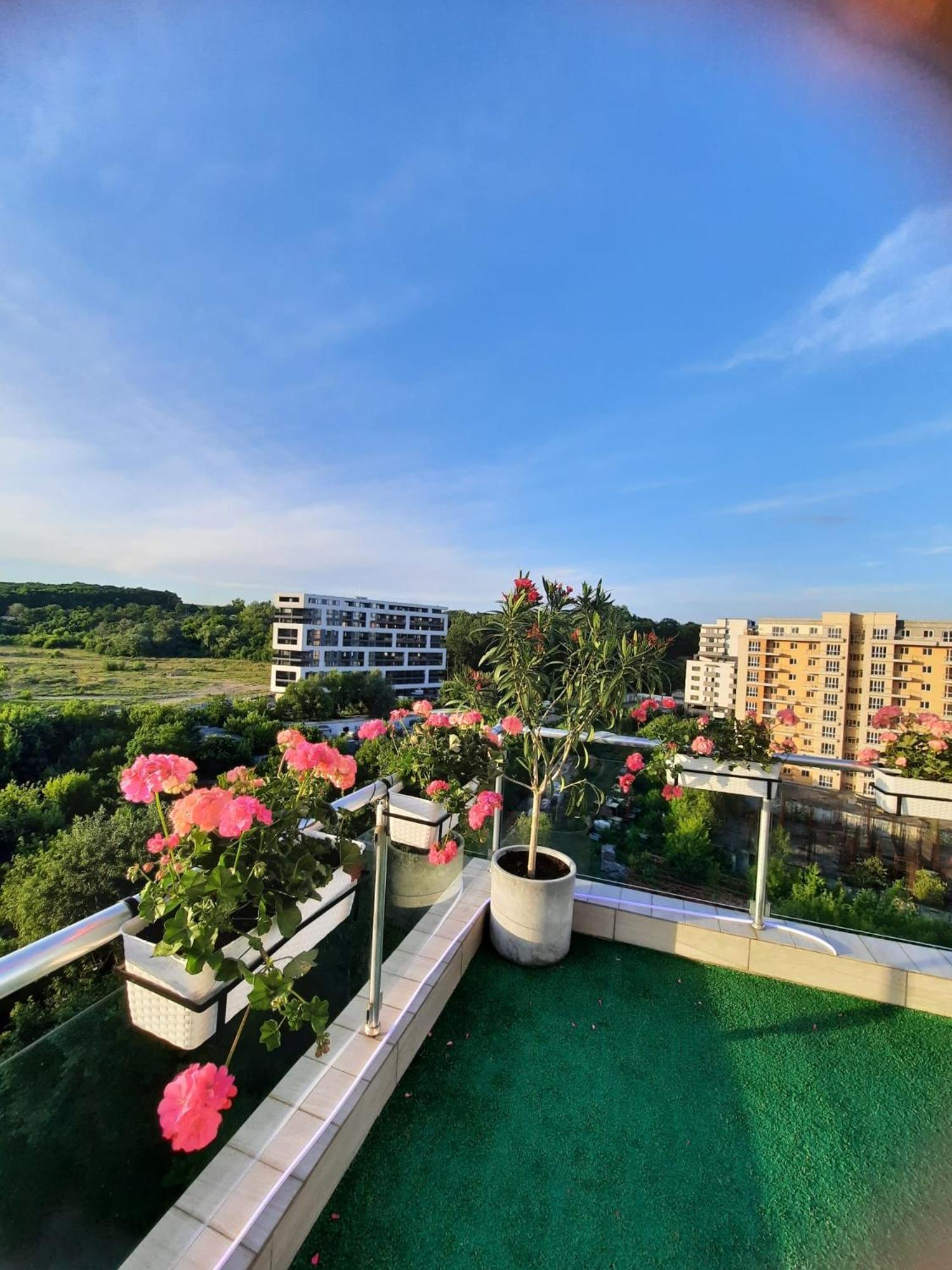 Apartmán Penthouse View Aeroport Iasi 2 Exteriér fotografie
